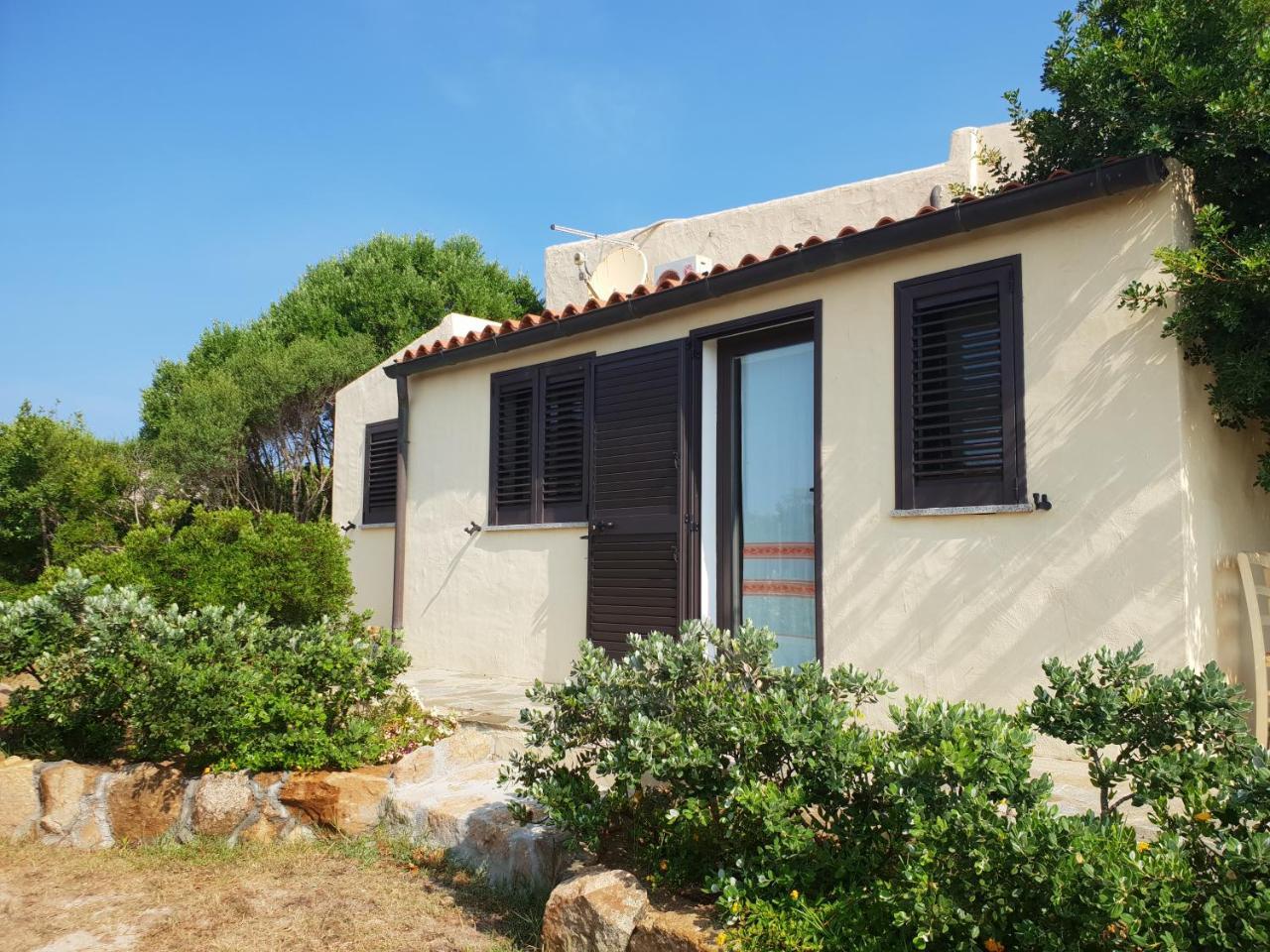 Villa Sprafundu La Maddalena  Exterior photo