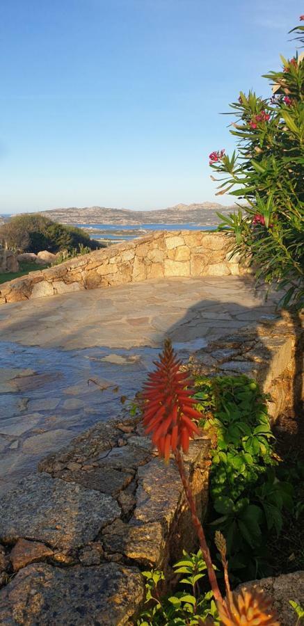 Villa Sprafundu La Maddalena  Exterior photo